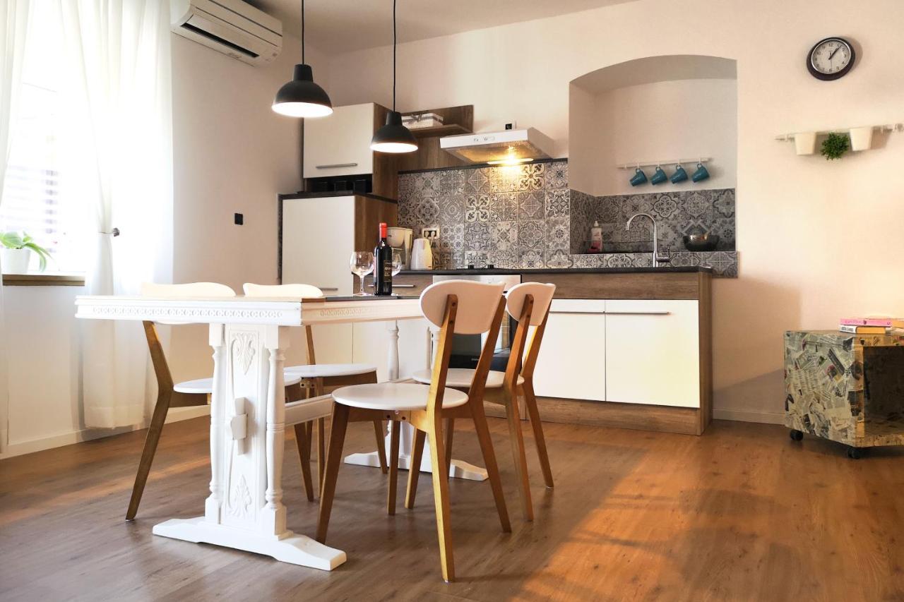 Pretty Little Thing Called Teranino Apartment